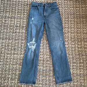 Abercrombie & Fitch 90s Straight Ultra High Rise